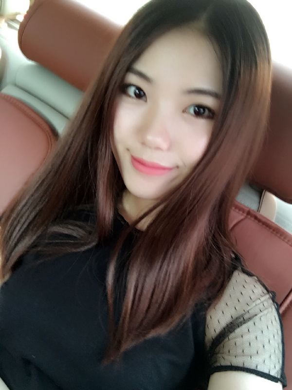 盛开的花朵的第二张照片--南通相亲服务中心