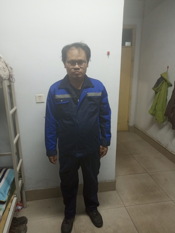 黄俊的第一张照片--南通相亲服务中心