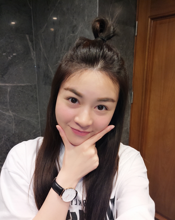 苹果味的第一张照片--南通相亲服务中心