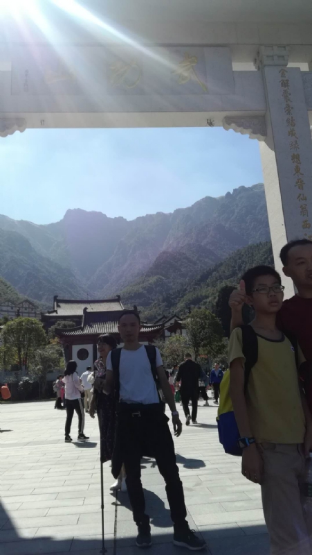 蓝天的第二张照片--南通相亲服务中心