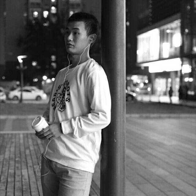 精卫的第一张照片--南通相亲服务中心