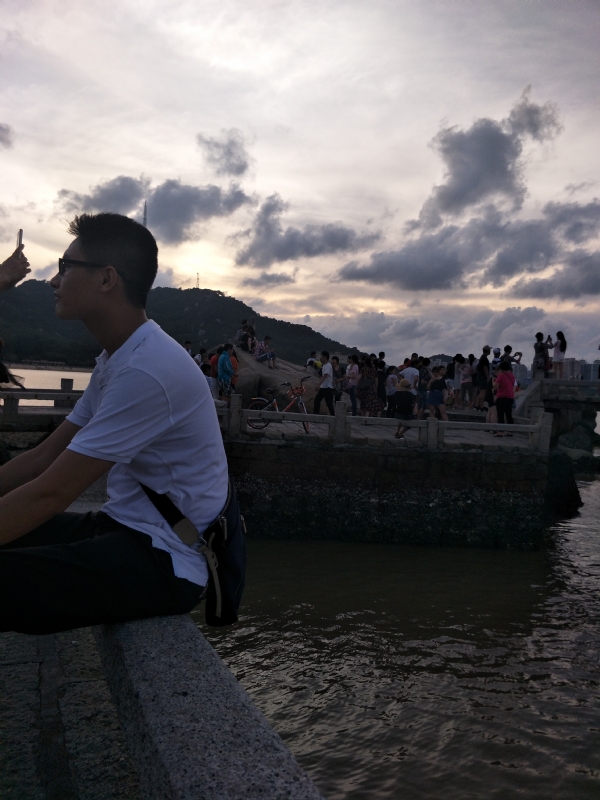 诗和远方的第一张照片--南通相亲服务中心