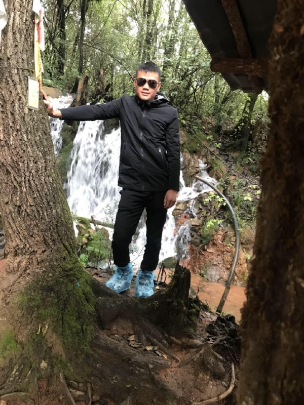 譕忄的第一张照片--南通相亲服务中心