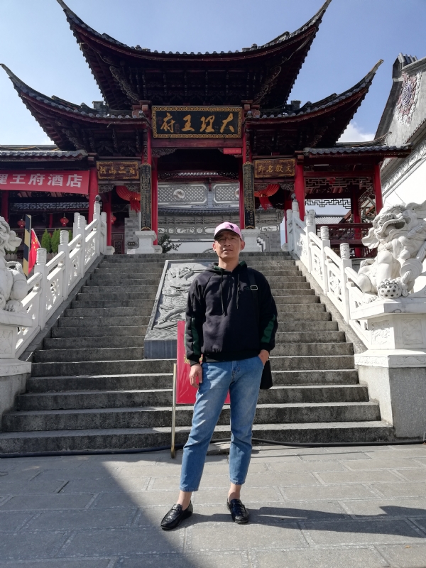 旧事离人的第一张照片--南通相亲服务中心