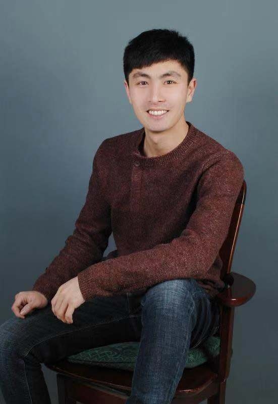 王泽的第二张照片--南通相亲服务中心