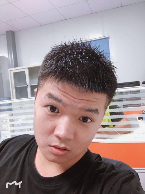 不忘初心的第一张照片--南通相亲服务中心