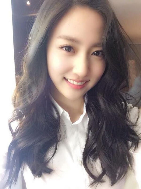 等爱的易微的第一张照片--南通相亲服务中心