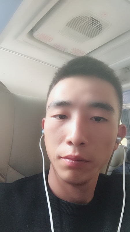 九二年的猴子的第一张照片--南通相亲服务中心