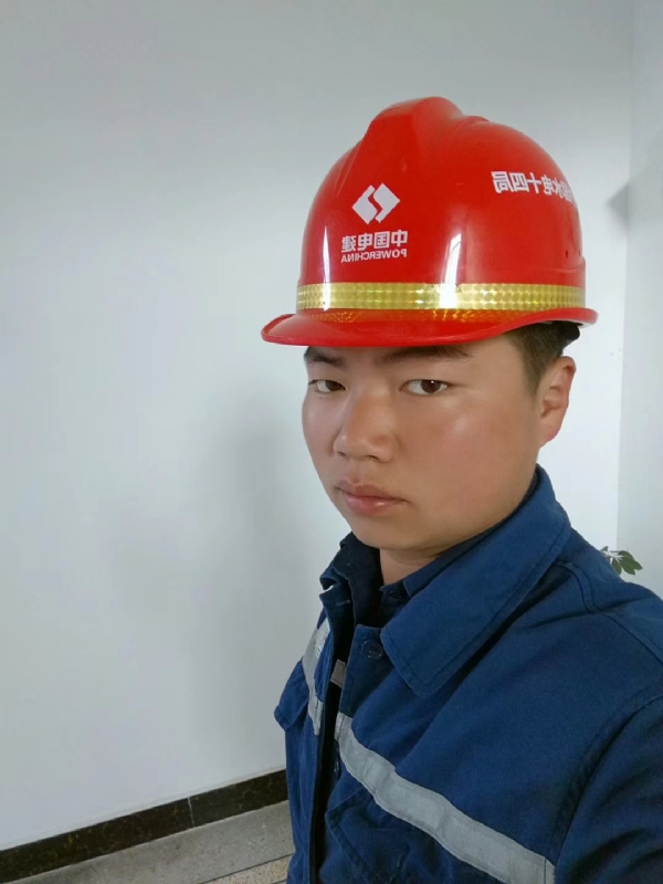 小公牛的第一张照片--南通相亲服务中心