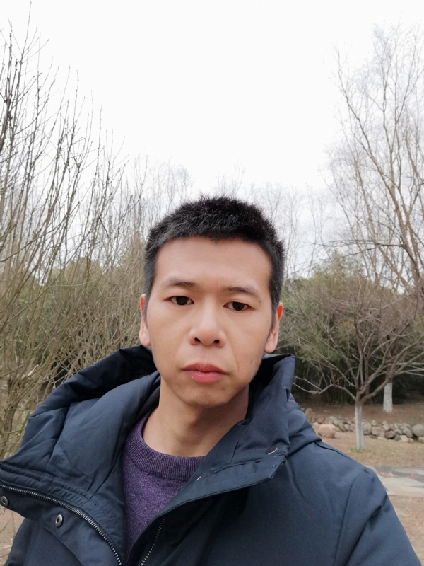 寞峰的第一张照片--南通相亲服务中心