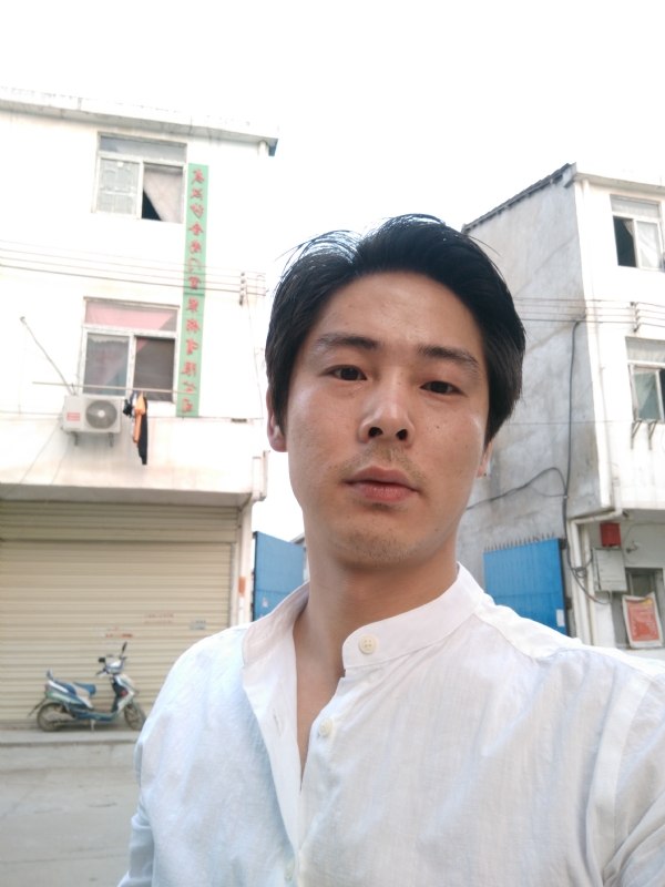 峰哥的第一张照片--南通相亲服务中心