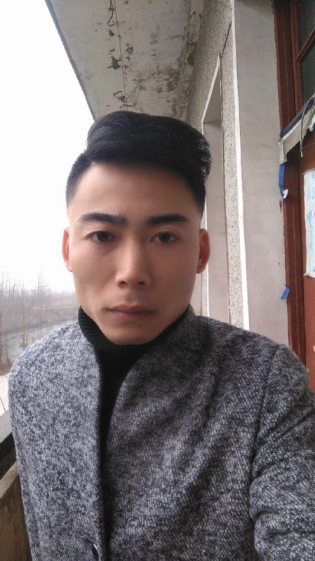 谁伴我闯荡的第一张照片--南通相亲服务中心