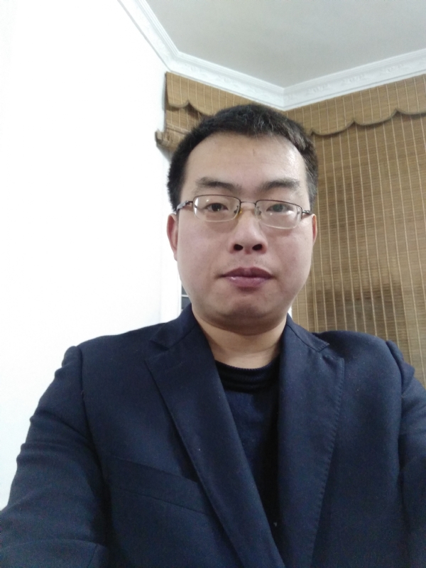 简单爱的第一张照片--南通相亲服务中心