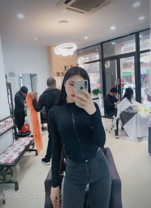 婷婷的第四张照片--南通相亲服务中心