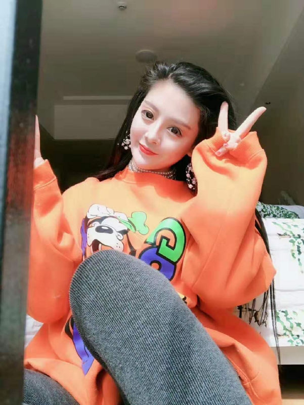 李梦瑶的第四张照片--南通相亲服务中心