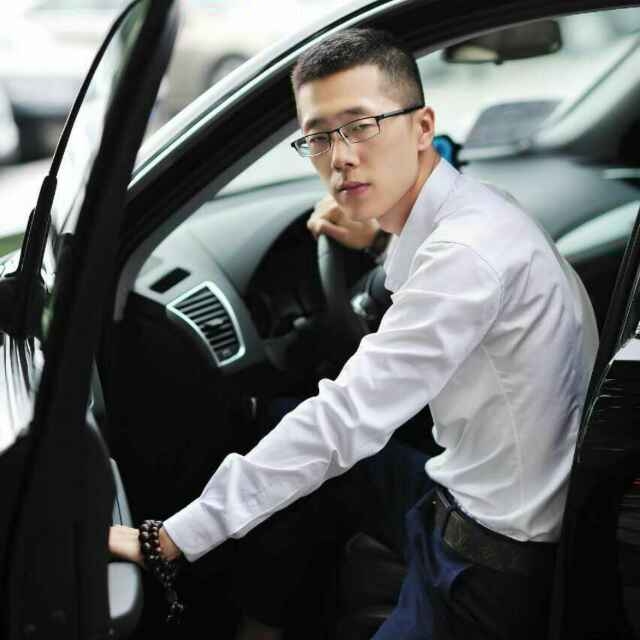 唯美幸福的第一张照片--南通相亲服务中心