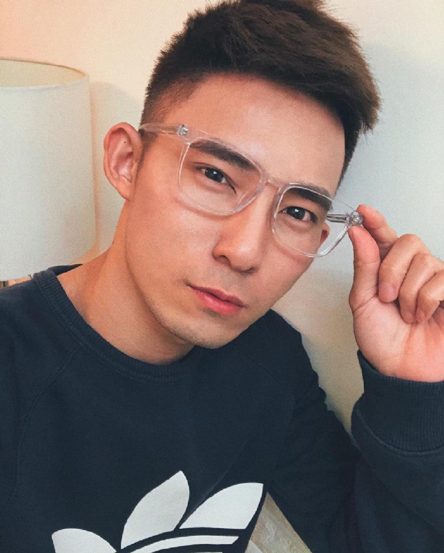 小伟的第一张照片--南通相亲服务中心