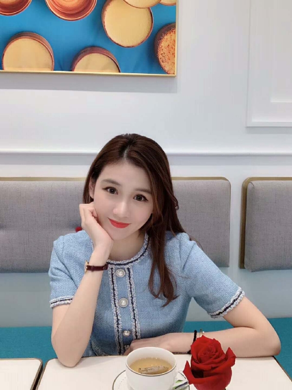 Emily的第二张照片--南通相亲服务中心