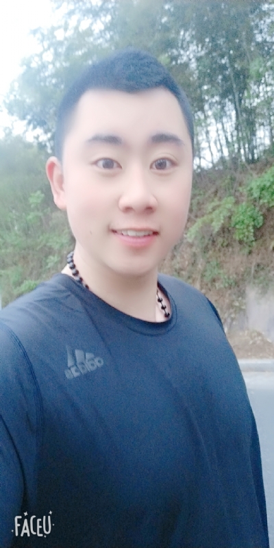 帅小伙的第一张照片--南通相亲服务中心