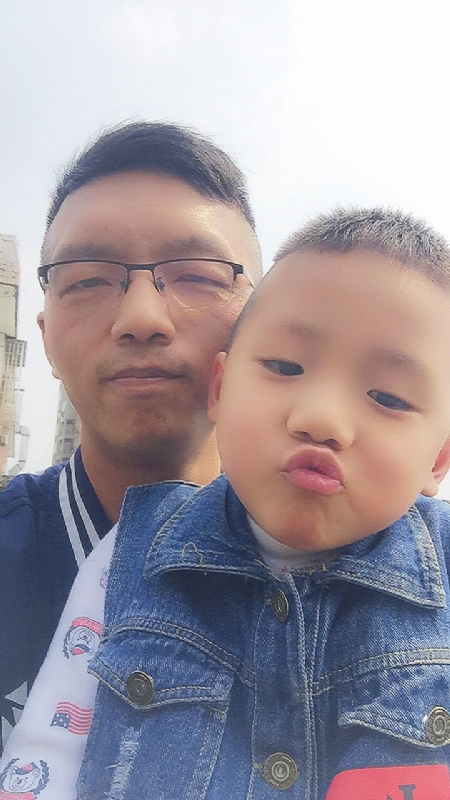 林松的第一张照片--南通相亲服务中心