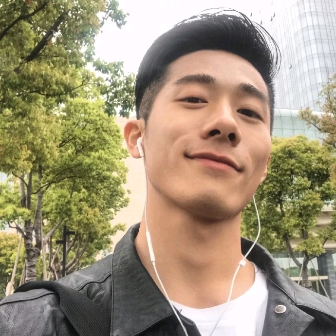 心若磐石的第三张照片--南通相亲服务中心