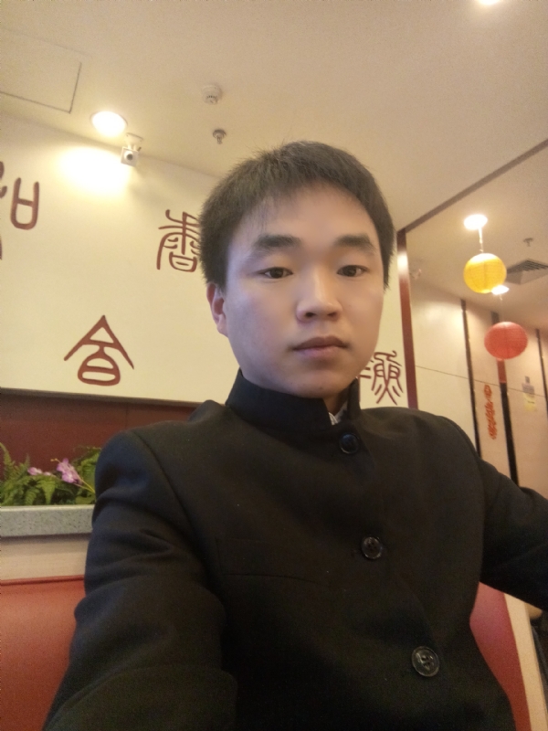 夜凉露沾衣的第一张照片--南通相亲服务中心