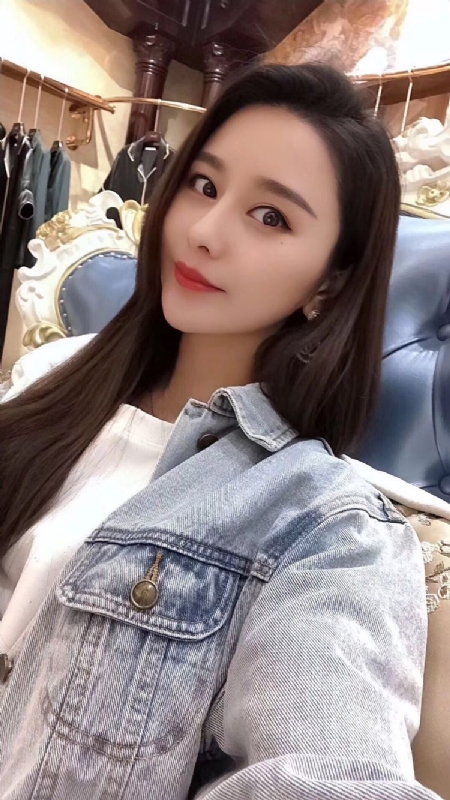 李珊珊的第一张照片--南通相亲服务中心