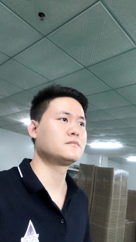 伟的第一张照片--南通相亲服务中心