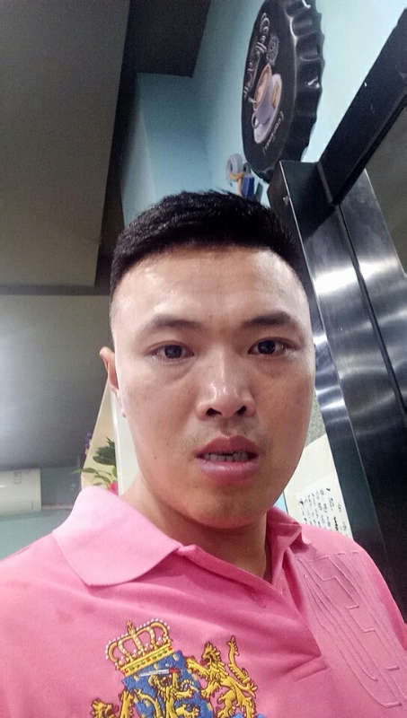 天寻健的第一张照片--南通相亲服务中心