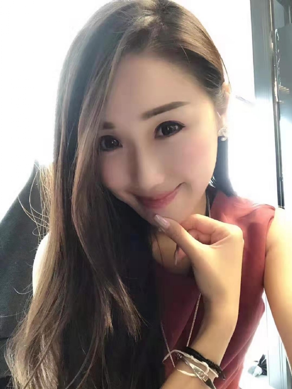 彩蝶的第一张照片--南通相亲服务中心