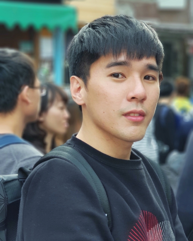 雨中孤独的第一张照片--南通相亲服务中心