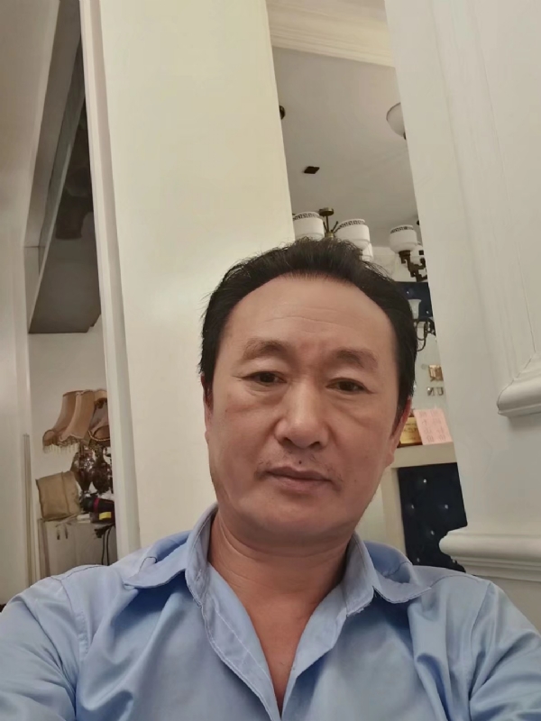 青松的第一张照片--南通相亲服务中心