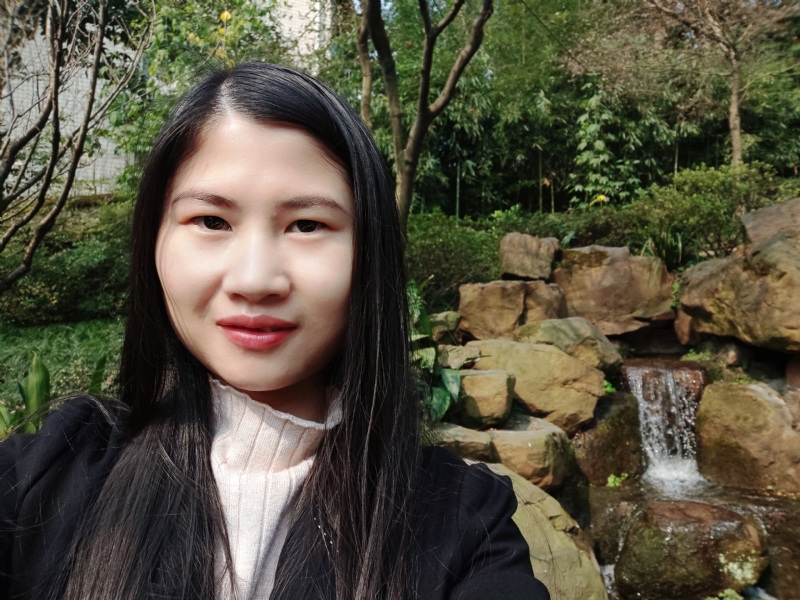 小琳的第一张照片--南通相亲服务中心