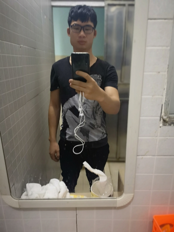 右手的执着的第一张照片--南通相亲服务中心