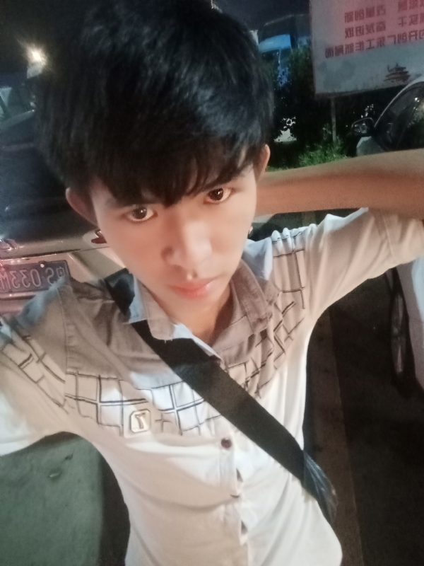 杨哥的第一张照片--南通相亲服务中心