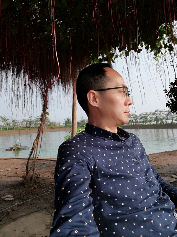 守望烟云的第一张照片--南通相亲服务中心