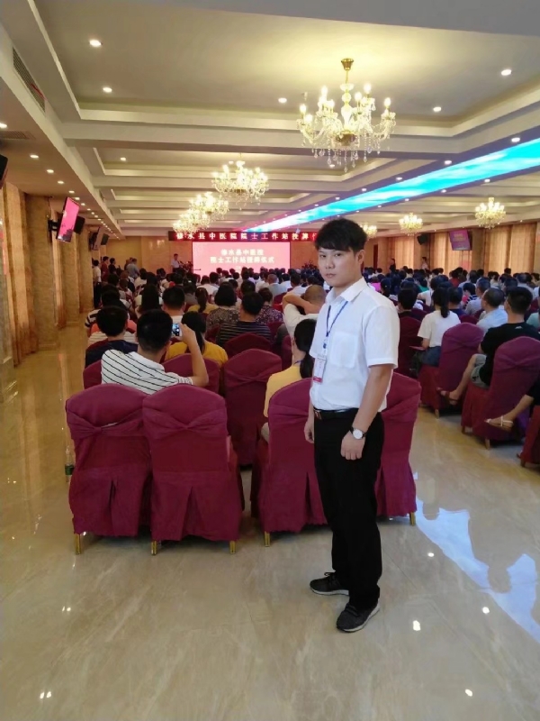 坦然的第一张照片--南通相亲服务中心