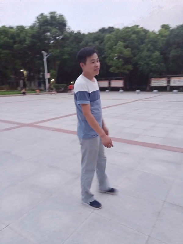 一笑的第一张照片--南通相亲服务中心