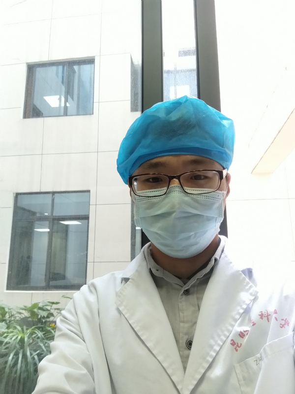 口腔小医生的第一张照片--南通相亲服务中心