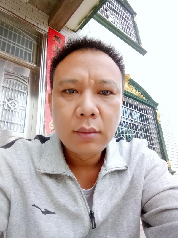 随缘的第一张照片--南通相亲服务中心