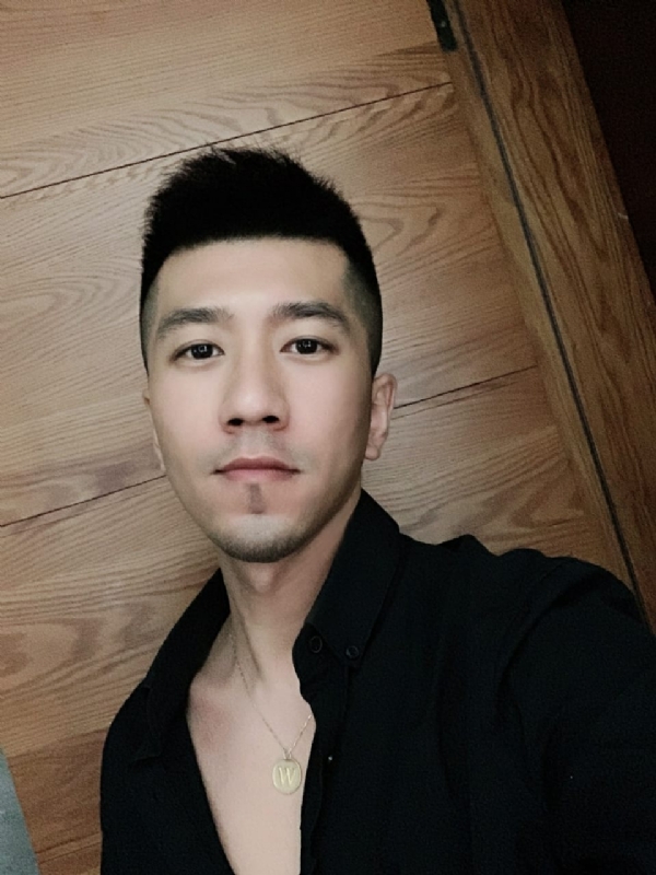 佳佳的第一张照片--南通相亲服务中心