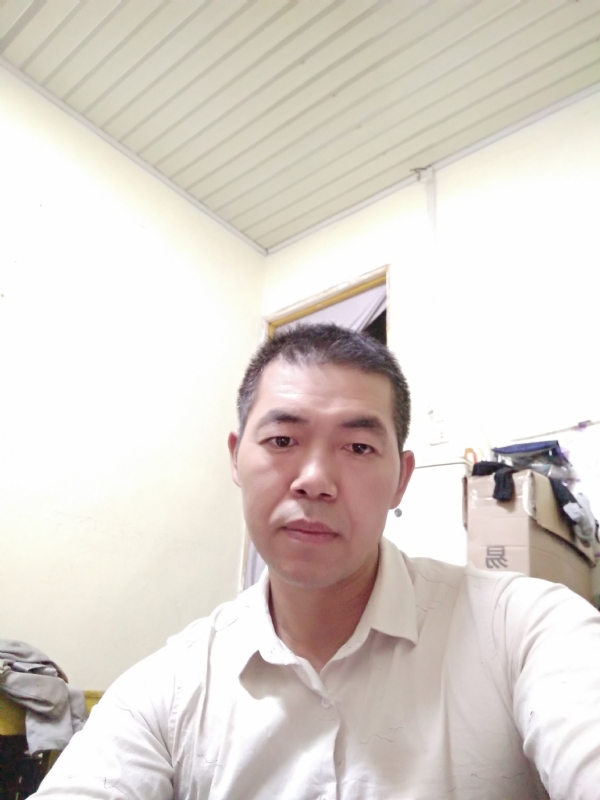 为伊消得人憔悴的第一张照片--南通相亲服务中心