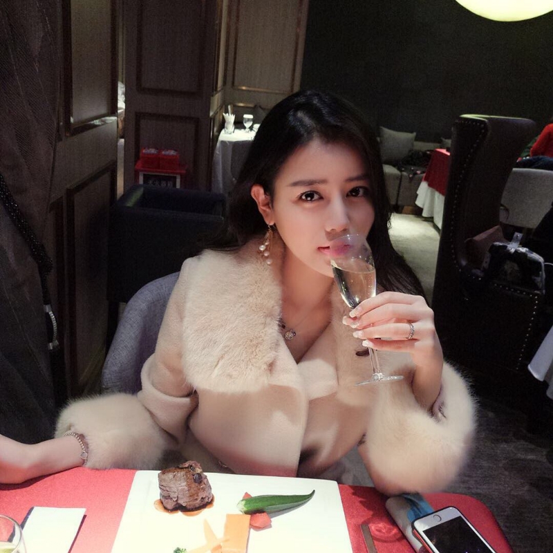 空谷幽兰的第一张照片--南通相亲服务中心