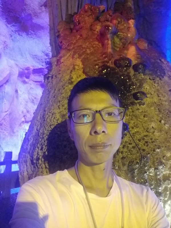 红叶的第一张照片--南通相亲服务中心