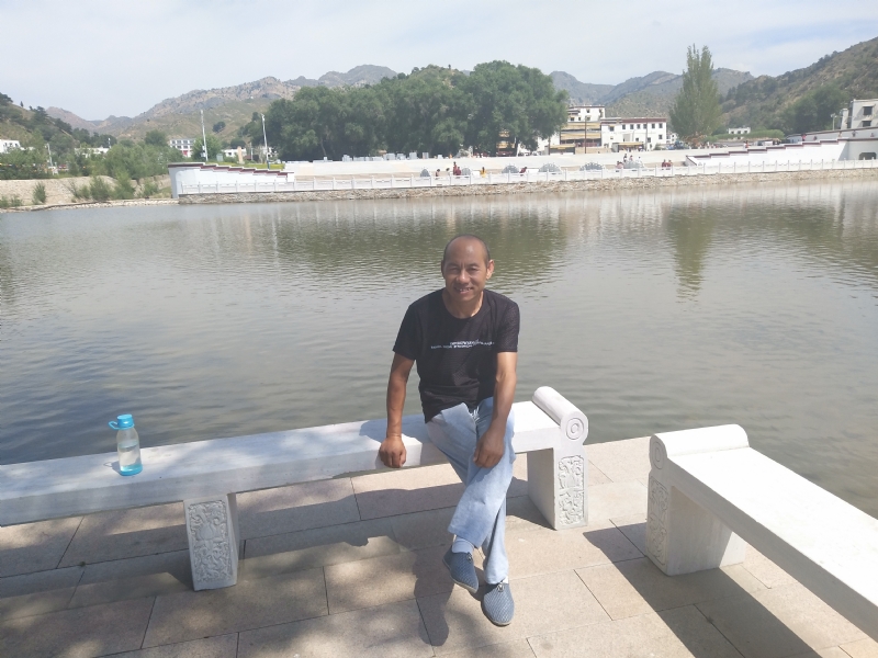 大漠独行的第一张照片--南通相亲服务中心