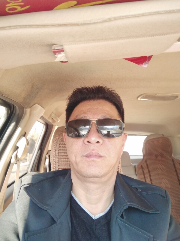 傲骨寒梅的第一张照片--南通相亲服务中心