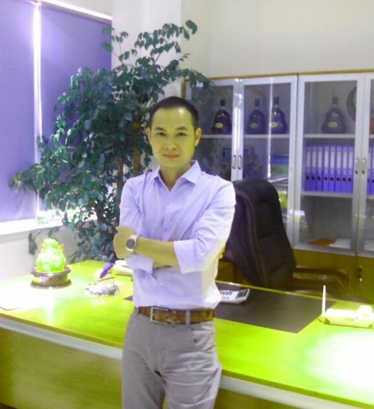 风中劲草的第一张照片--南通相亲服务中心