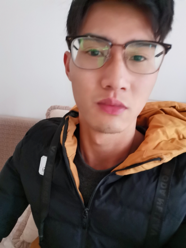 信念坚定始终如一的第一张照片--南通相亲服务中心