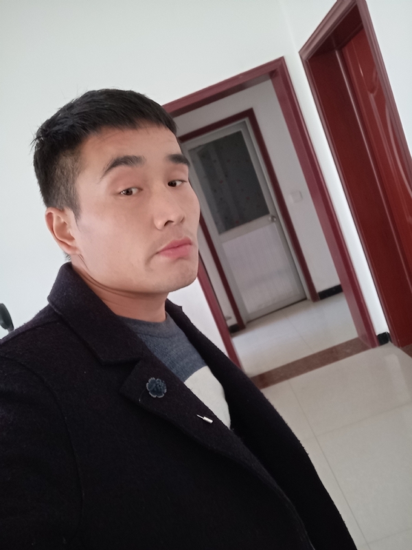 醒醒吧兄弟的第一张照片--南通相亲服务中心