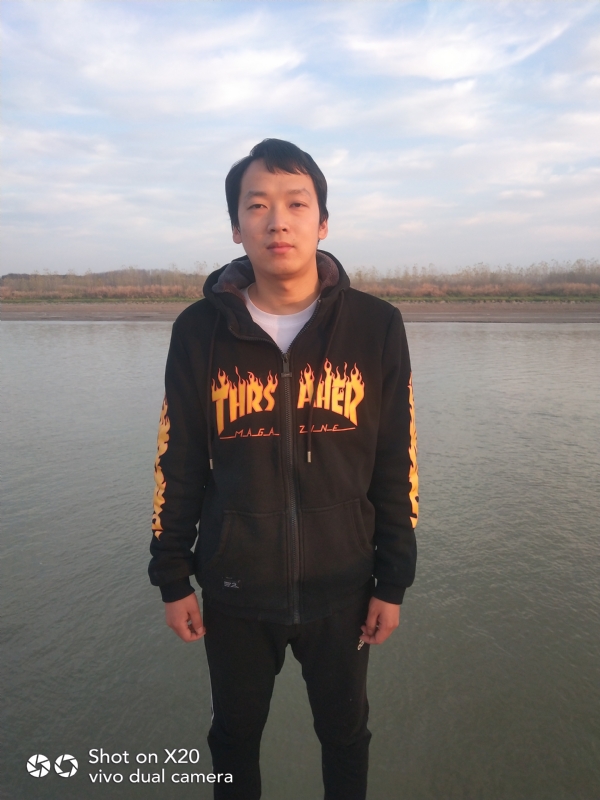 一往情深的第一张照片--南通相亲服务中心